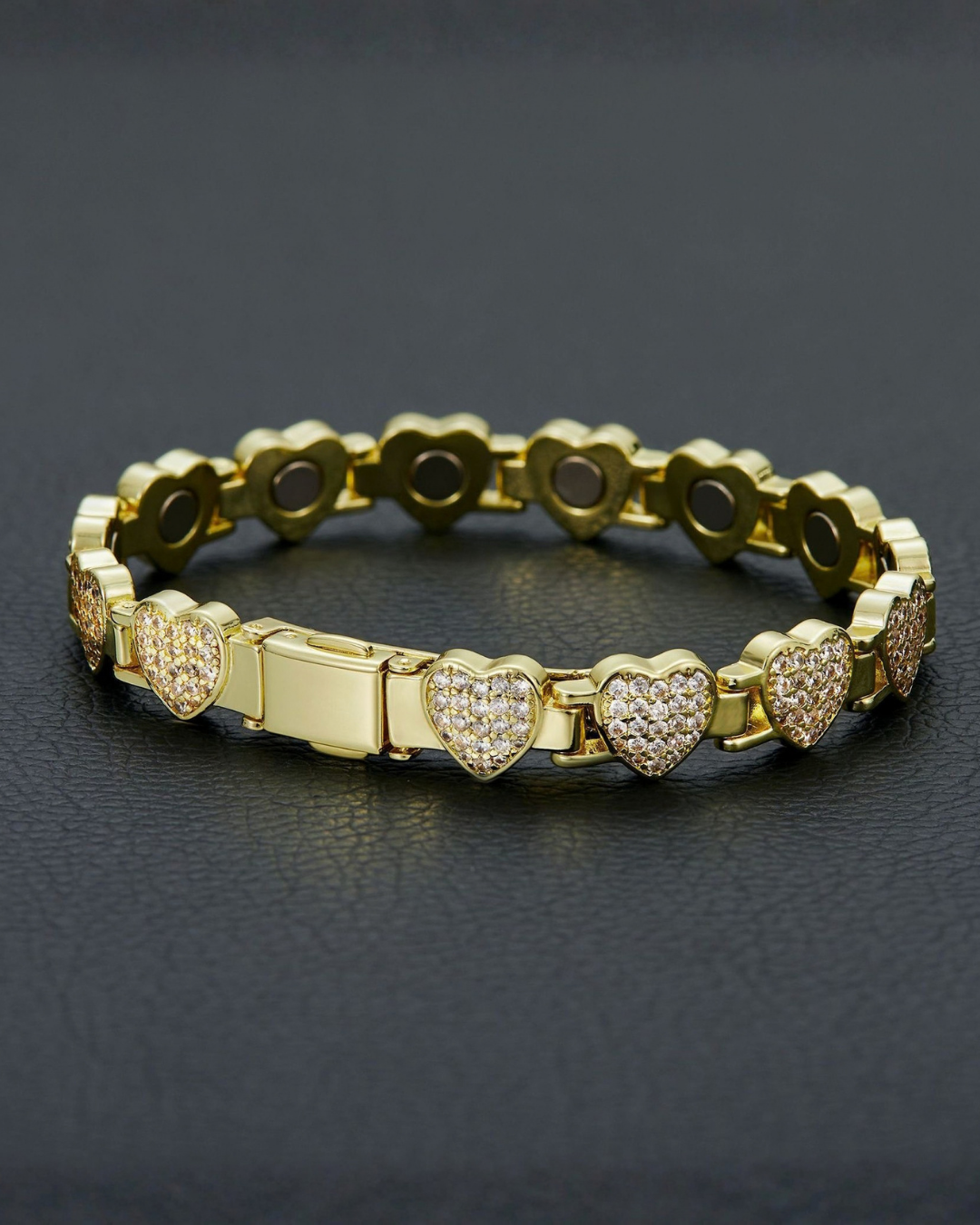 Signature Pavé Heart Link Bracelet