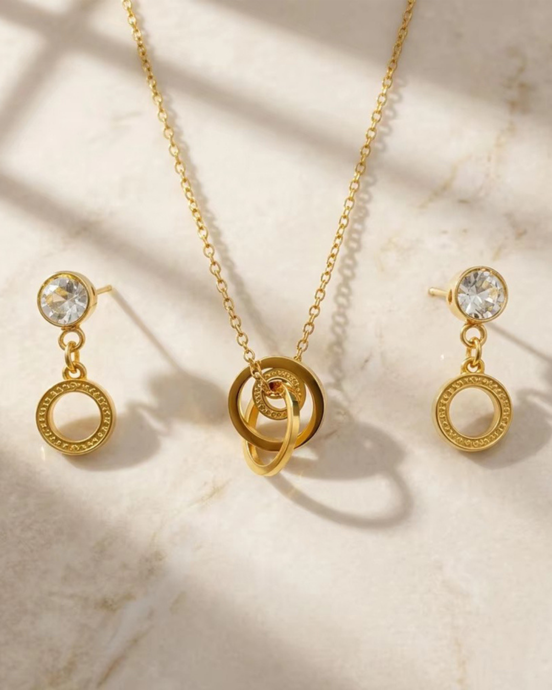Interlocking Ring Jewelry Set