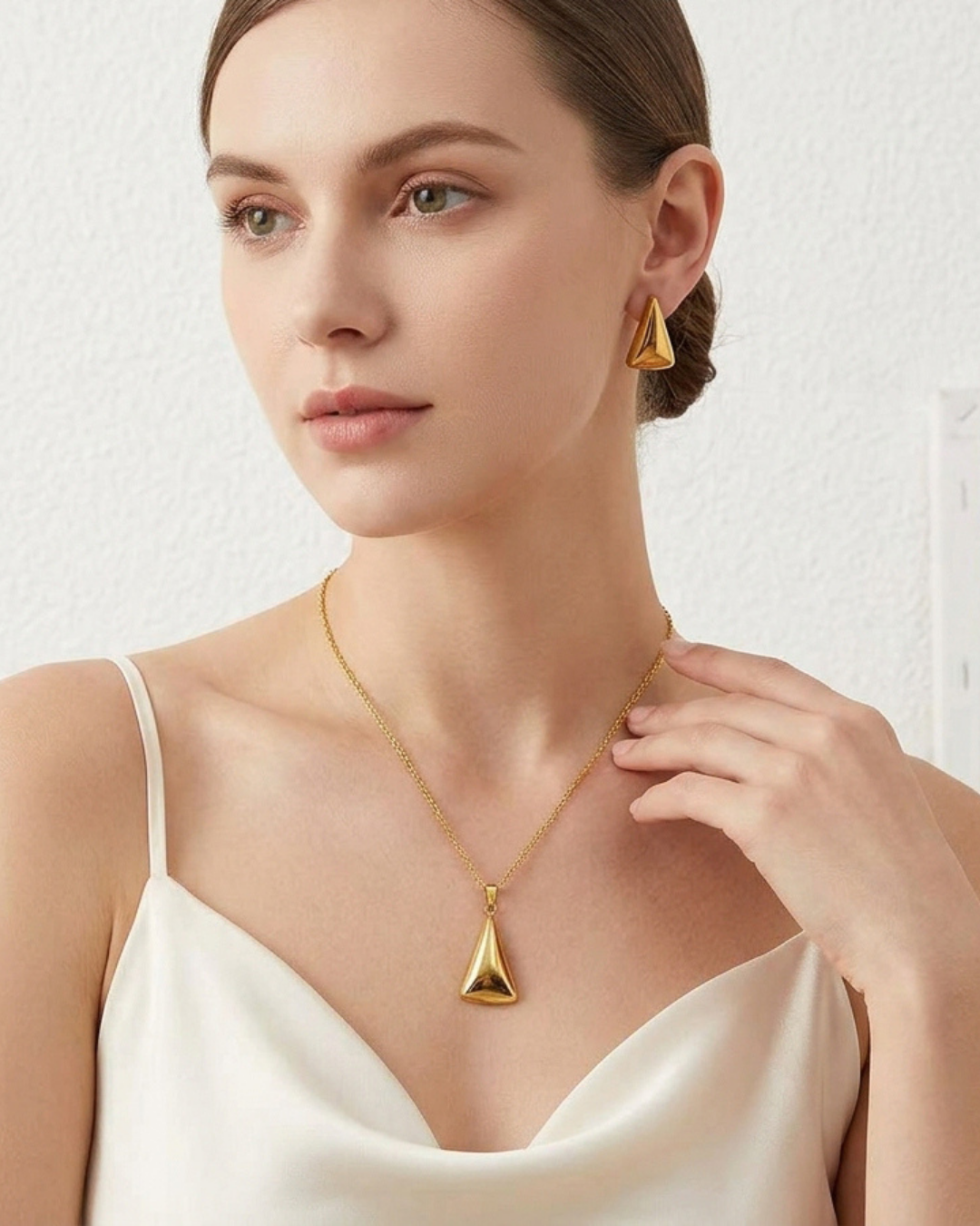 Sculpted Triangle Jewelry Set