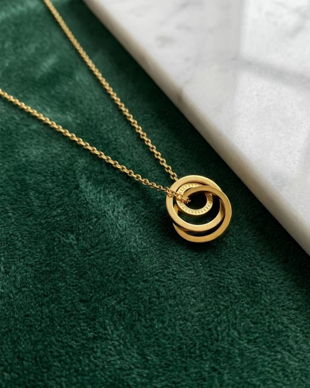 Interlocking Ring Jewelry Set