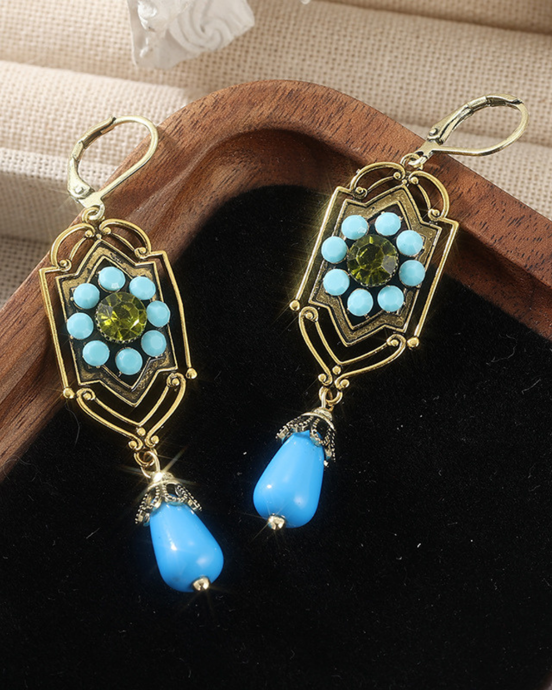 Vintage Teardrop Pearl Earrings