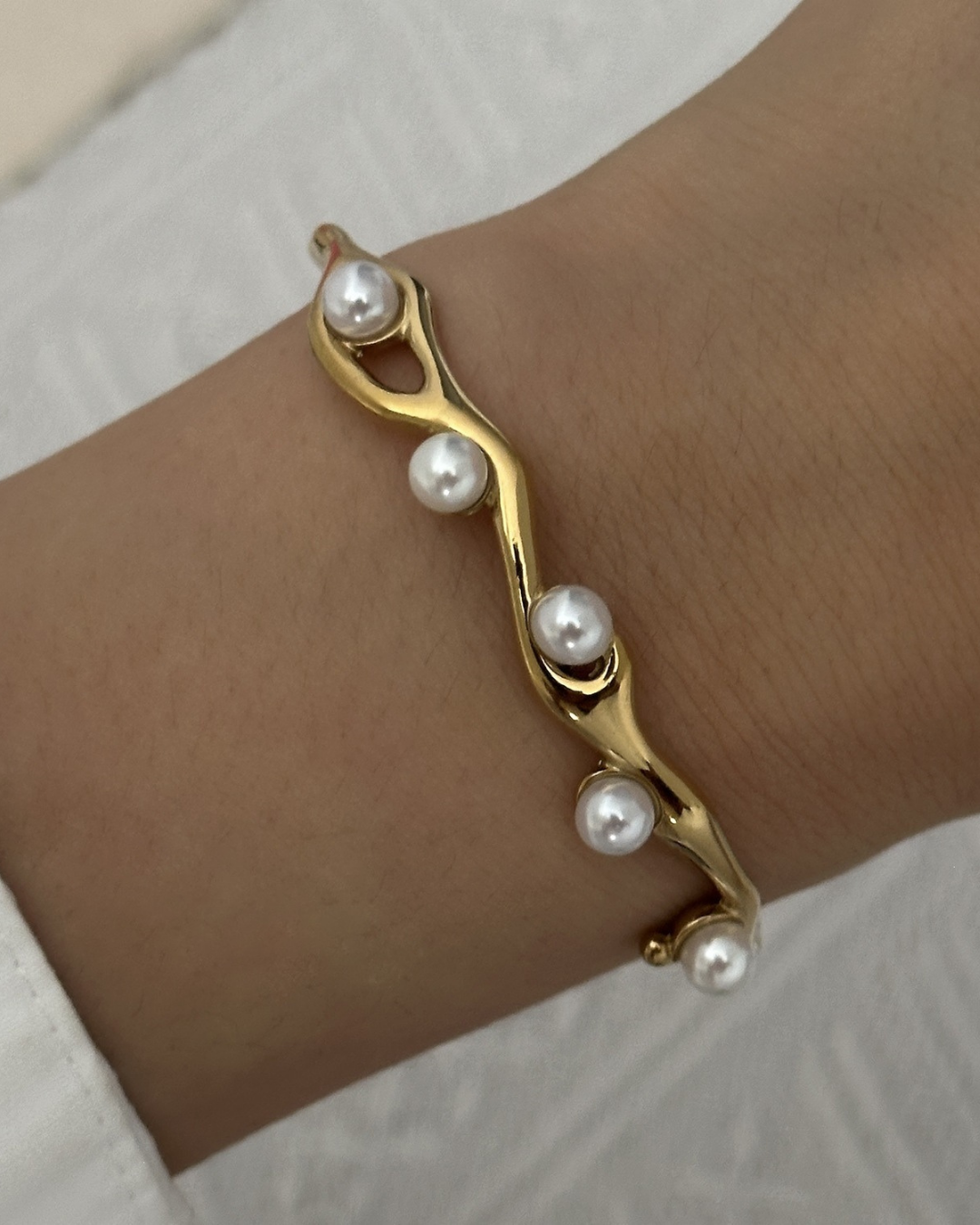 Sculpted Gold Accent Bracelet