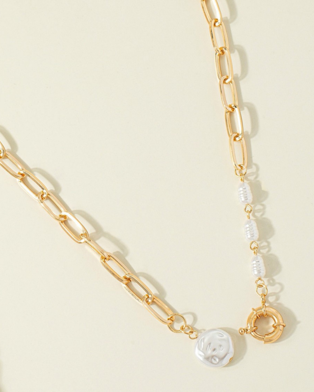 Pearl Link Pendant Necklace
